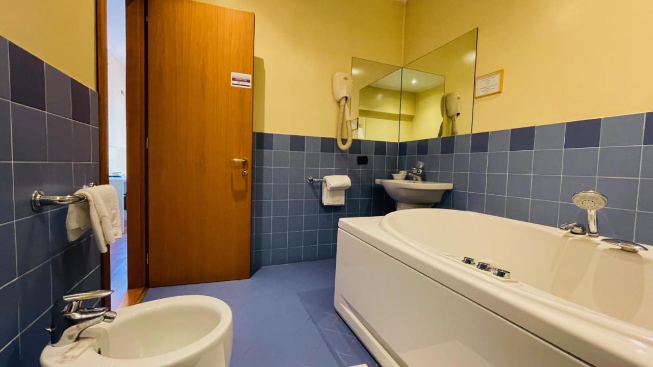 Orzihotel Orzivecchi Ngoại thất bức ảnh