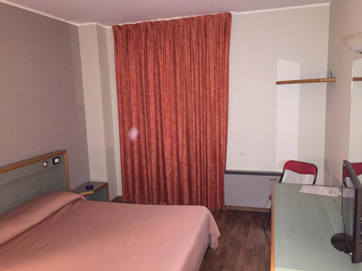 Orzihotel Orzivecchi Ngoại thất bức ảnh