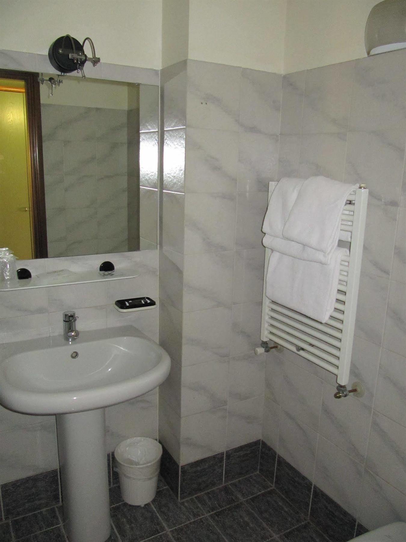 Orzihotel Orzivecchi Ngoại thất bức ảnh